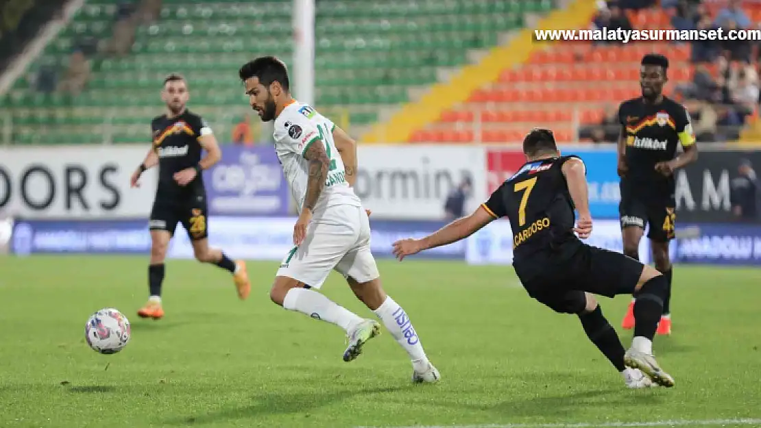 Spor Toto Süper Lig: Alanyaspor: 3 - Kayserispor: 1