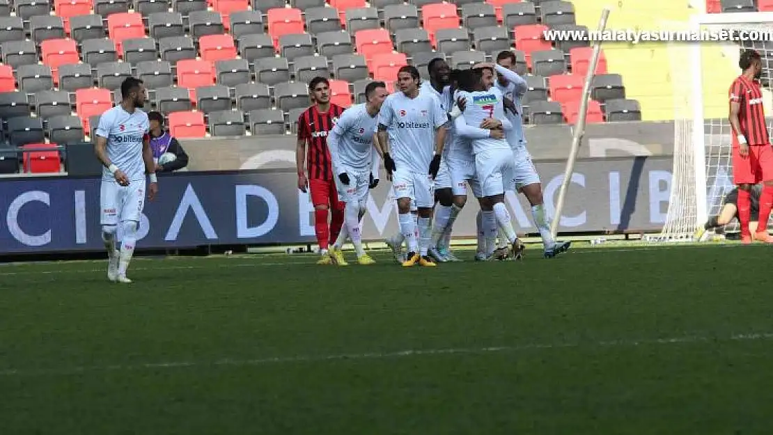 Spor Toto Süper Lig: Gaziantep FK: 1 - DG Sivasspor: 2 (Maç sonucu)