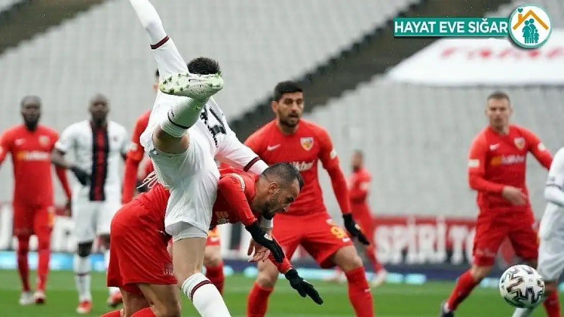 Süper Lig: Fatih Karagümrük: 3 - Hes Kablo Kayserispor: 0