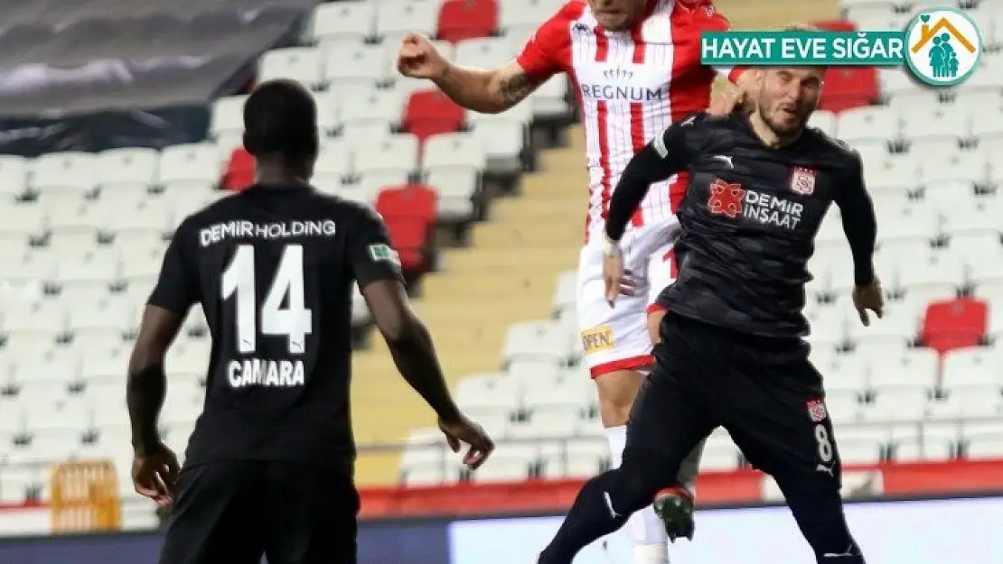 Süper Lig: FT Antalyaspor: 2 - DG Sivasspor: 4