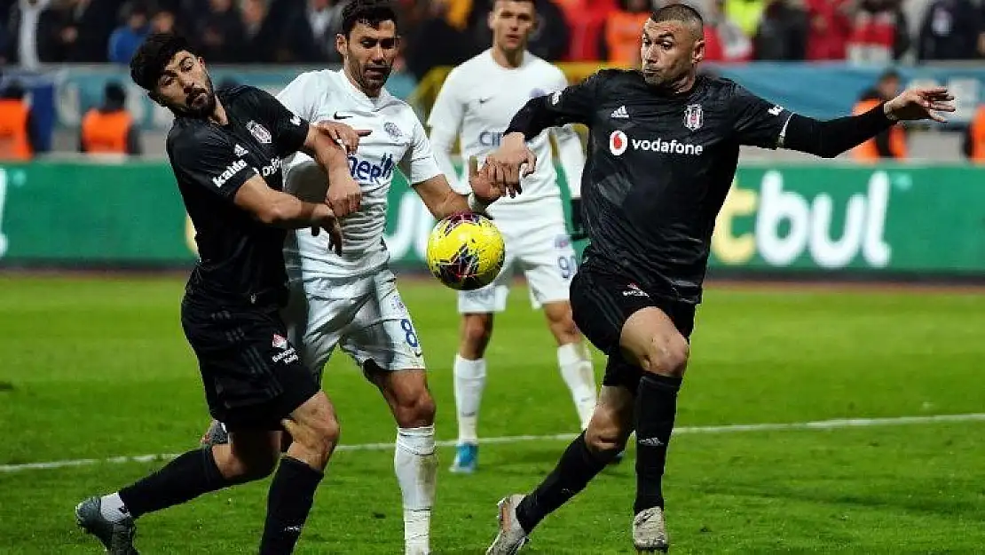 Süper Lig  Kasımpaşa  2  Beşiktaş  3 