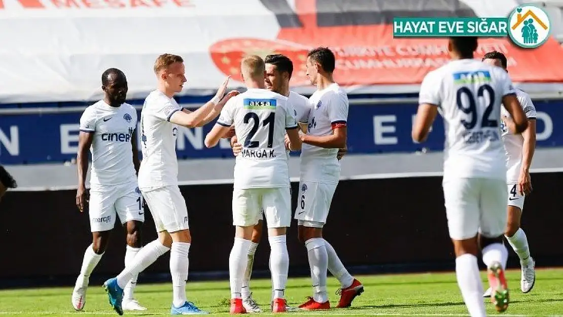 Süper Lig: Kasımpaşa: 3 - Aytemiz Alanyaspor: 0