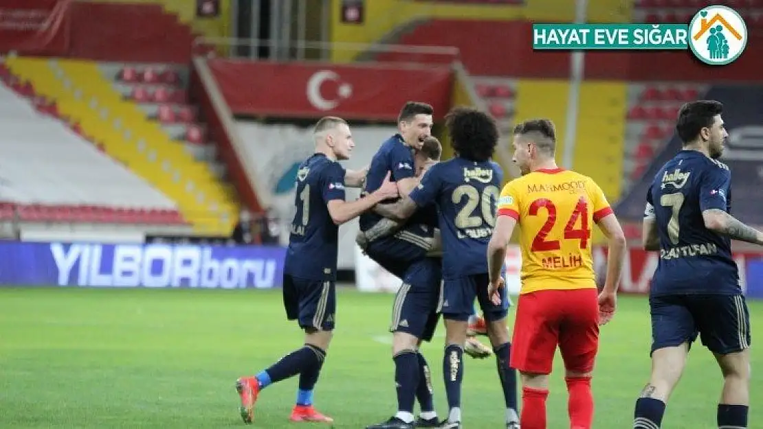 Süper Lig: Kayserispor: 1  Fenerbahçe: 2