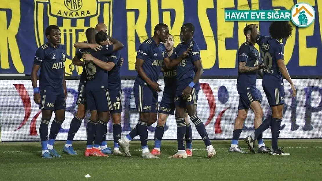 Süper Lig: MKE Ankaragücü: 1  Fenerbahçe: 2