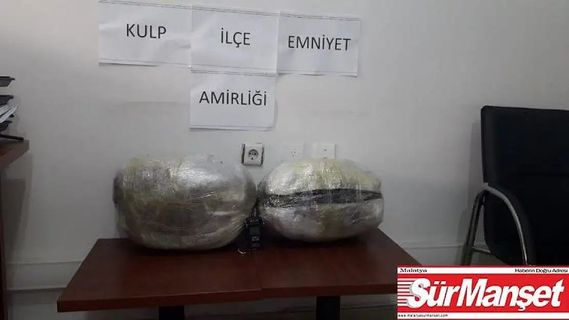 Şüphelinin valizinden 10 kilo Hint keneviri çıktı