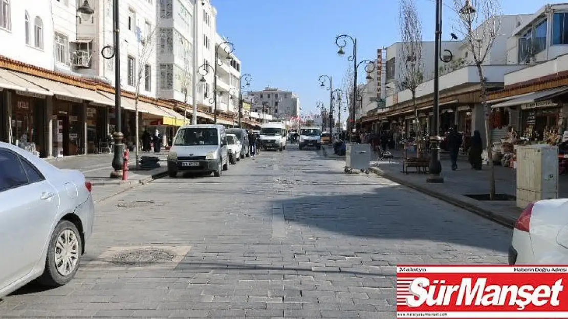 Sur esnafından 'asfalt mı parke taşı mı' referandumu