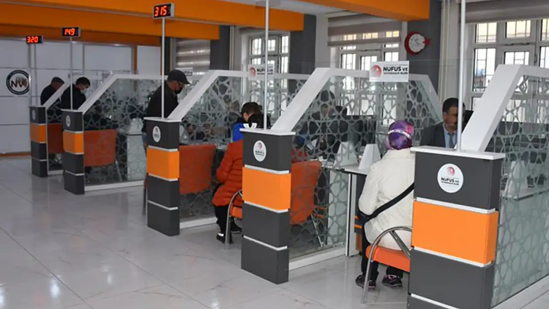 Sürücüler Dikkat! Ehliyet Yenileme Süresi Uzatıldı Ama...