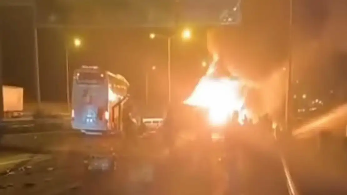 TAG Otoyolu'nda Can Pazarı: 20 Kişi Yaralandı 1 Kişi Öldü