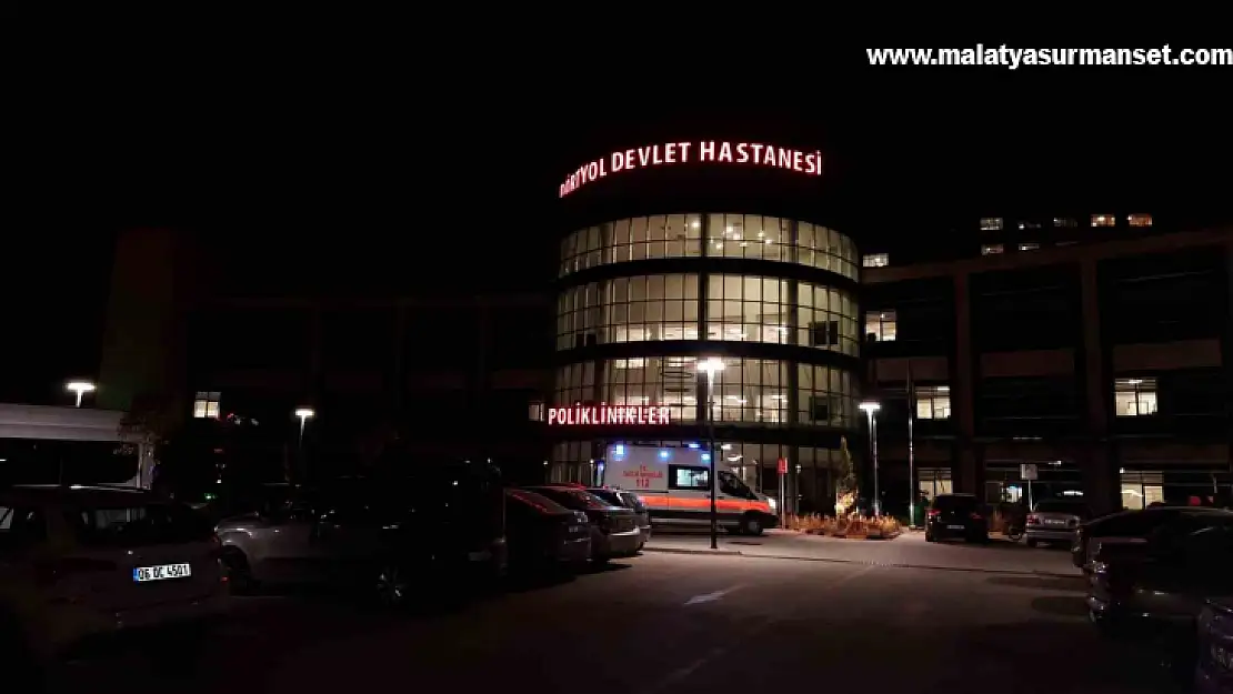 Tahliye edilen hastalar Dörtyol Devlet Hastanesi'ne getirilmeye başlandı