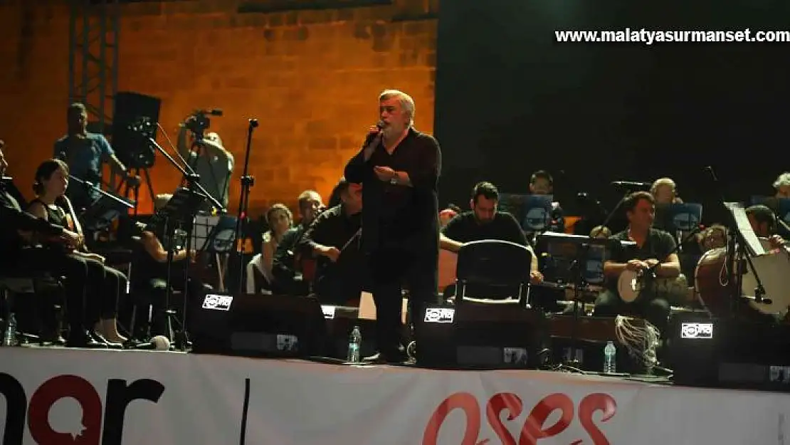 Tarihi Cendere Köprüsü'nde konser