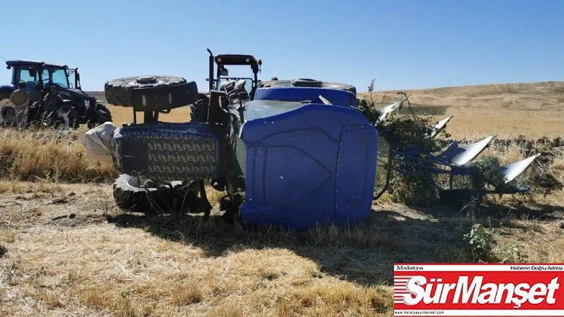 Tarla süren traktör devrildi: 1 yaralı