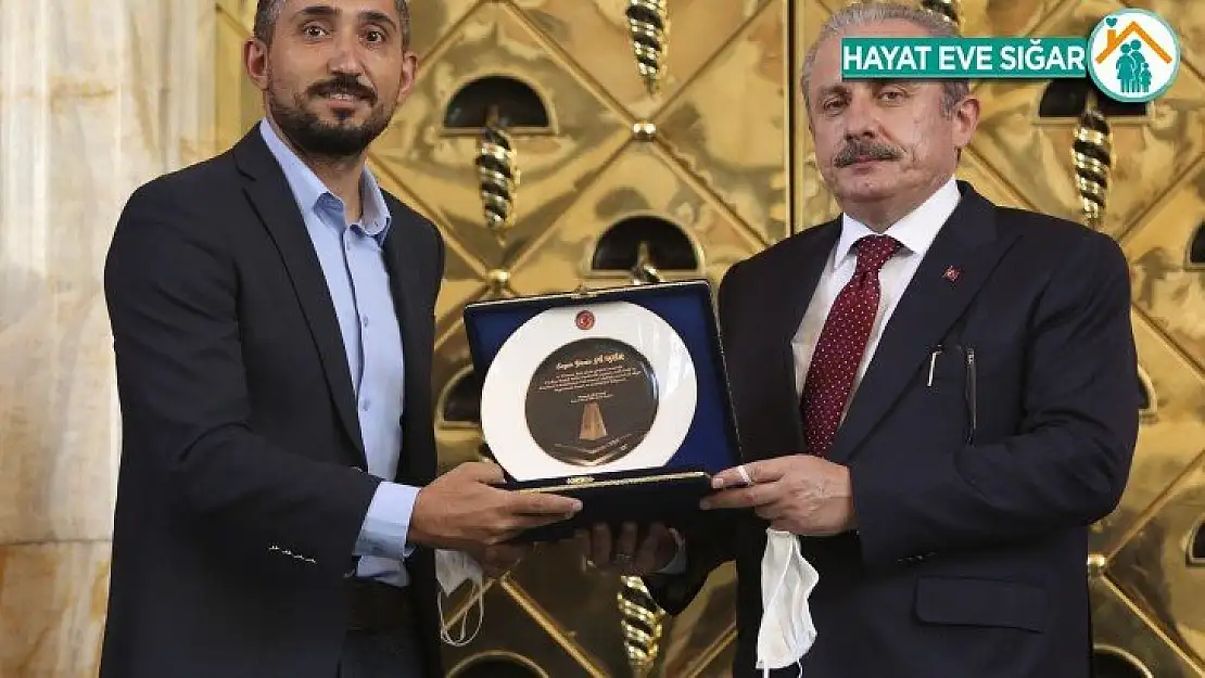 TBMM Başkanı Şentop, 15 Temmuz sergisi açtı
