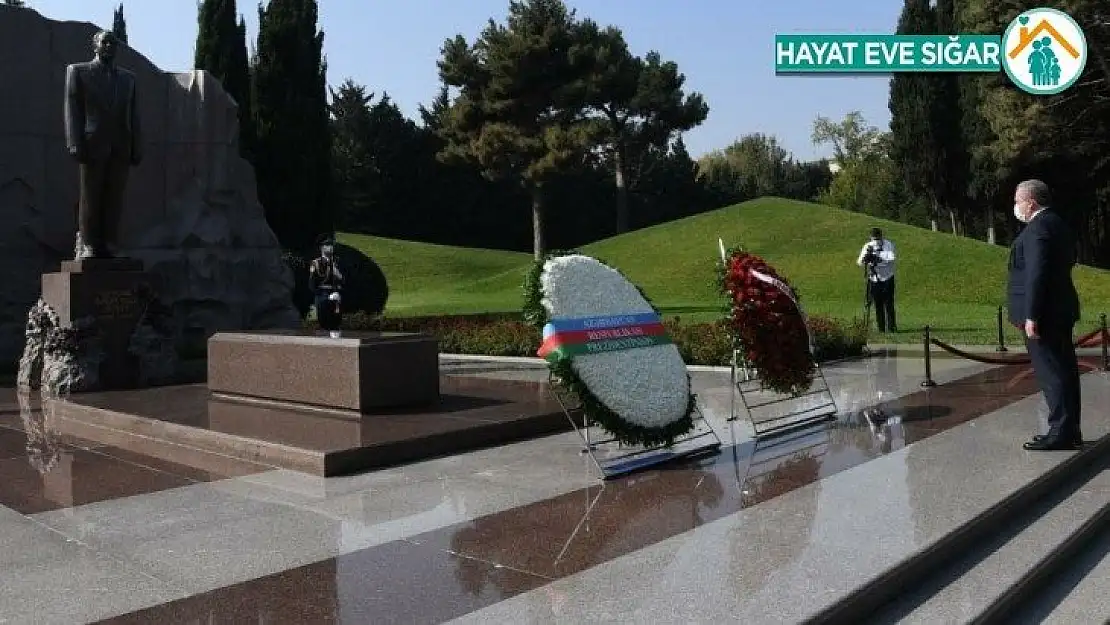 TBMM Başkanı Şentop, Azerbaycan ve Türk şehitliklerini ziyaret etti