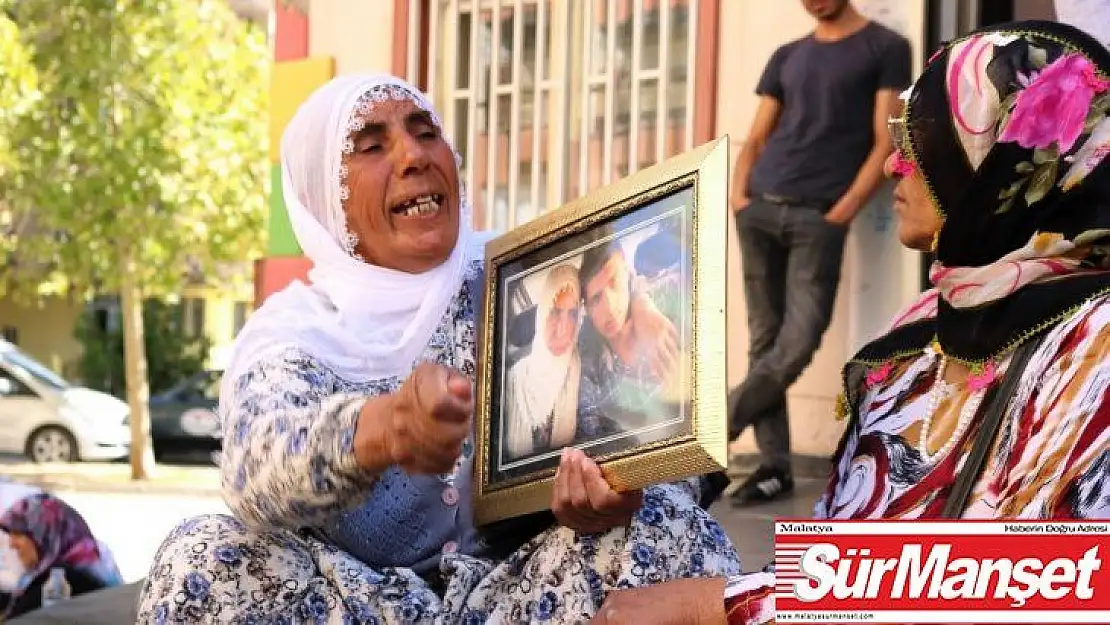 Tehditler anaları yıldırmıyor