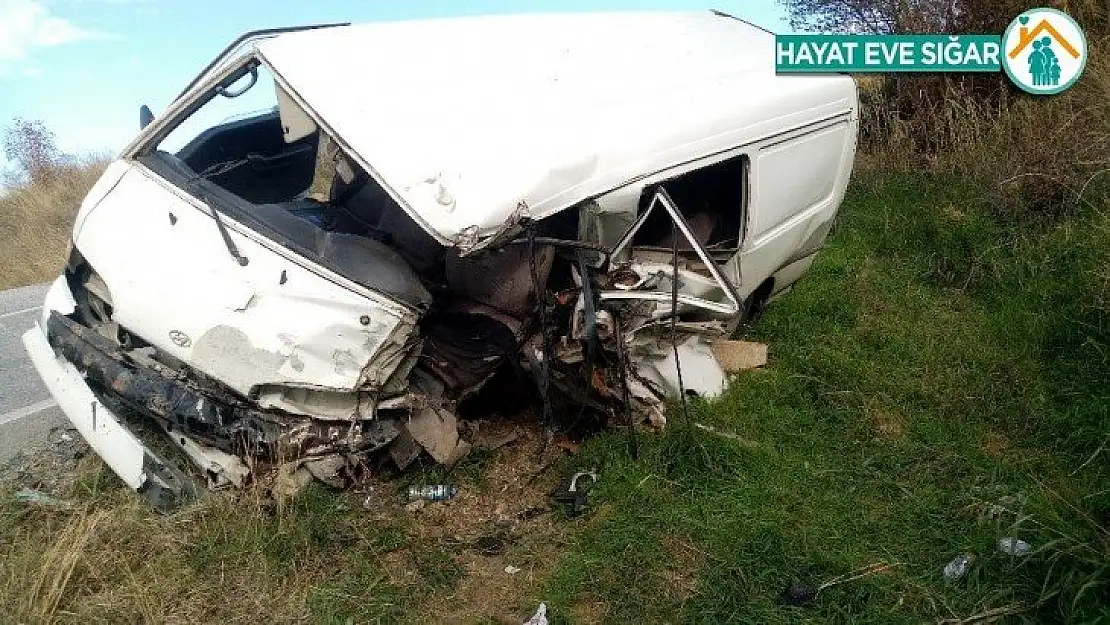 Tekirdağ'da feci kaza: Baba ve oğlu yaralandı