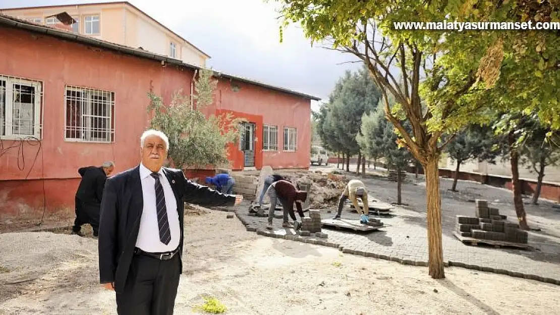 Tekirsin Mahallesi'nde kilit taşı olmayan yol kalmayacak