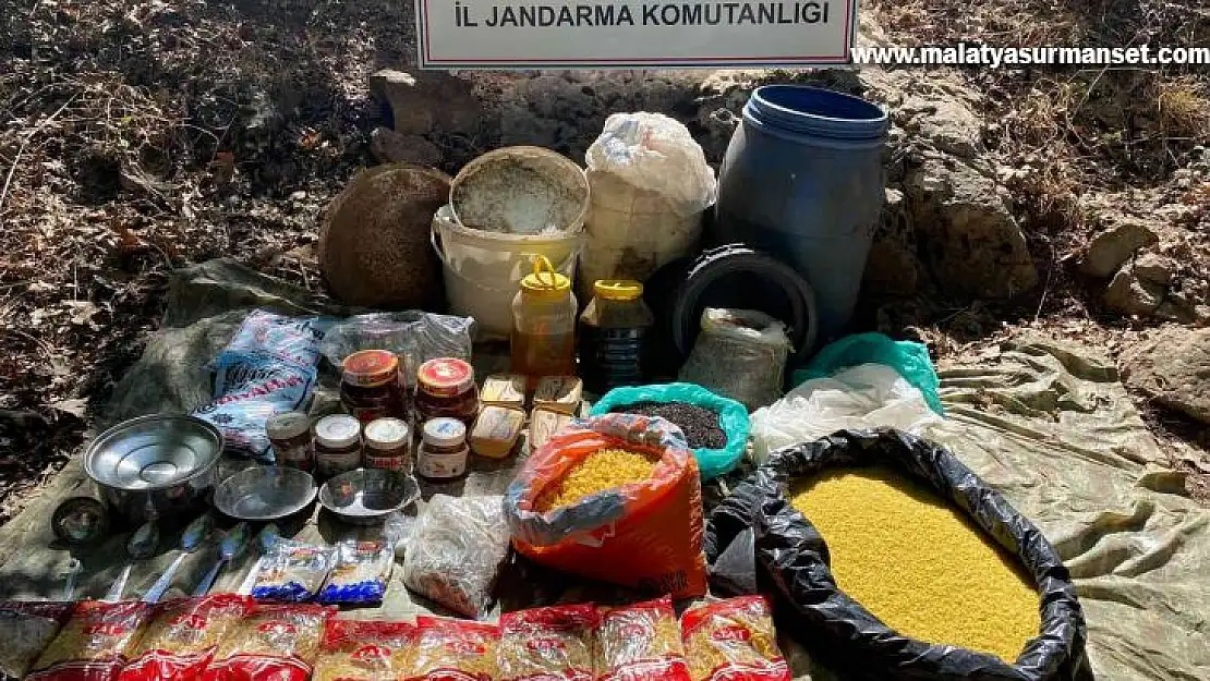 Terör örgütüne ait yaşam malzemeleri ele geçirildi