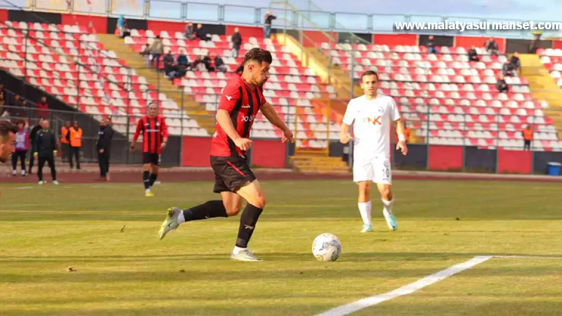 TFF 2. Lig: Vanspor FK-Sarıyer SK: 1-1