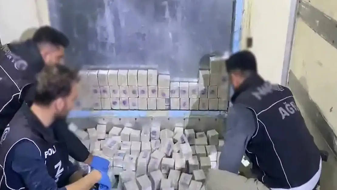 Tırda Gizlenmiş 69 Kilo Eroin Ele Geçirildi!