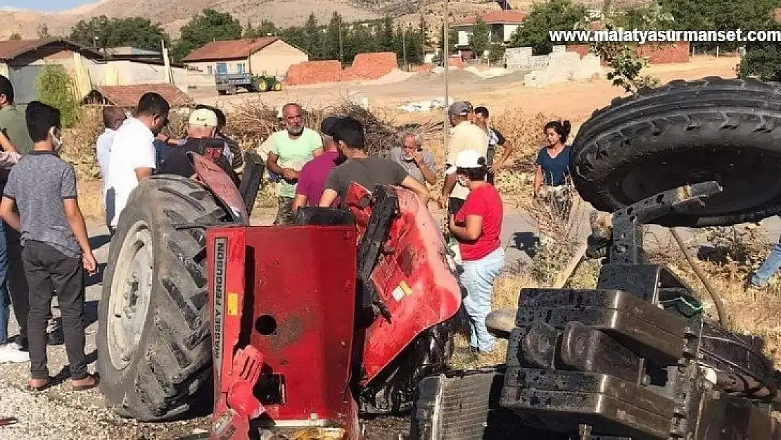 Tırın çarptığı traktör ikiye ayrıldı: 1 ağır yaralı