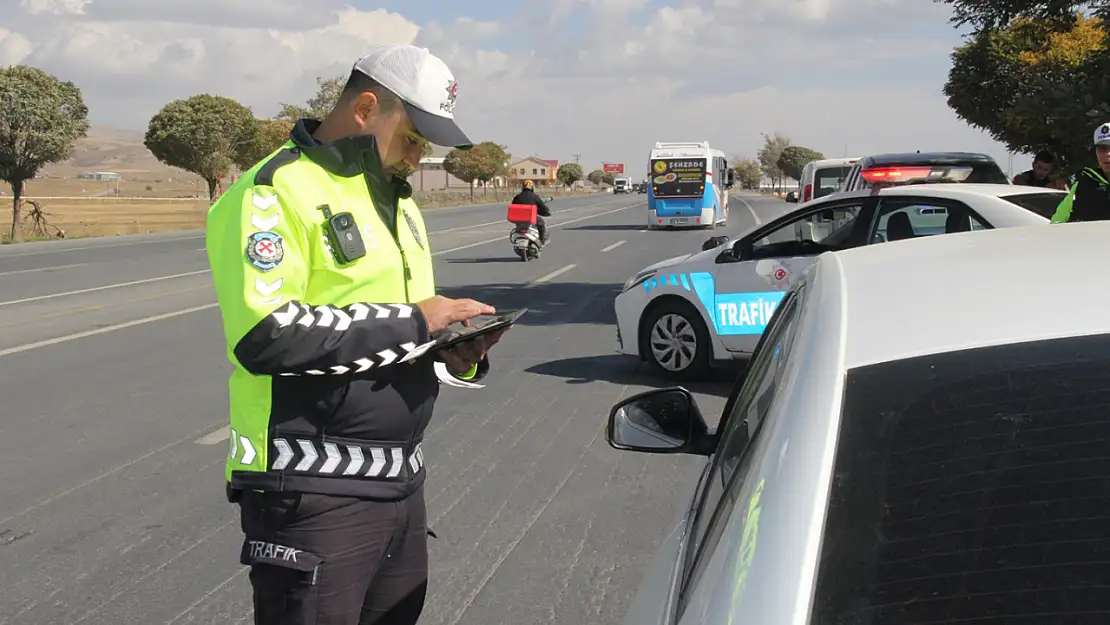 Trafikte Hız İhlaline Büyük Denetim Cezalar Arttı mı?