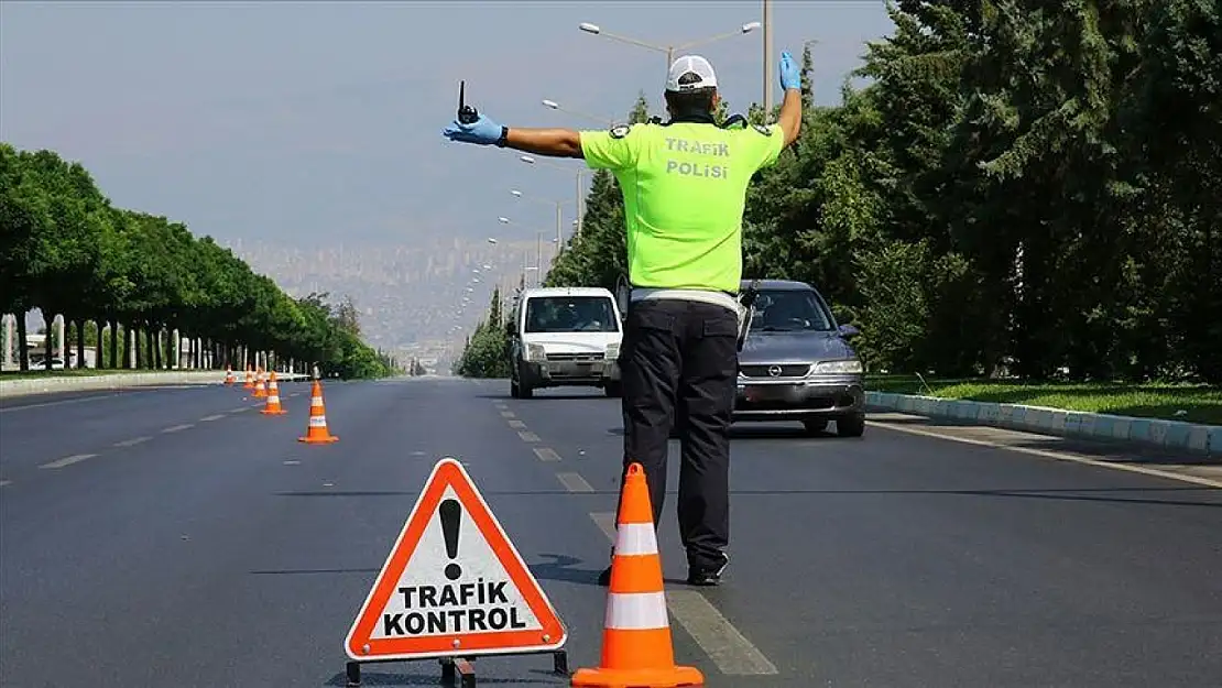 Trafikte Kural Tanımazlara 2025'te Ağır Cezalar Kapıda