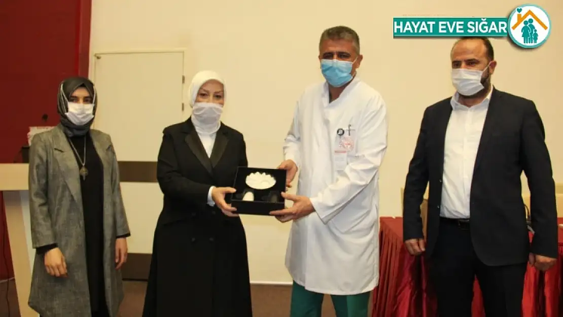 'Türkiye, kovid-19 süreciyle sağlıklı bir şekilde mücadele ediyor'