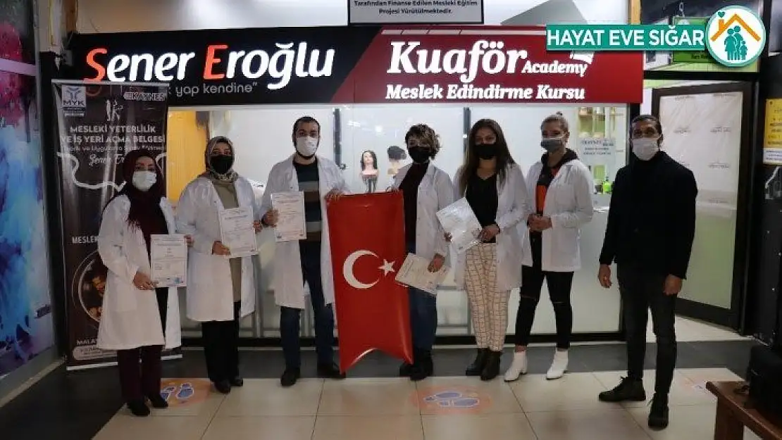 Ücretsiz kurs ile işsizleri hayaline kavuşturuyor