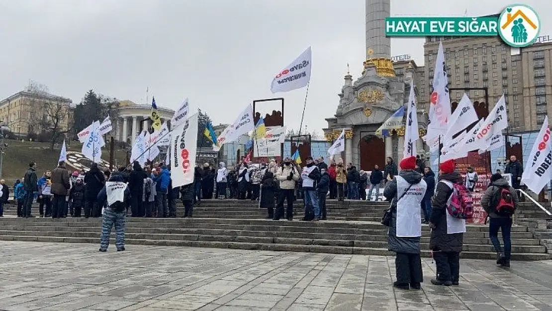 Ukrayna'da karantina karşıtı protestolar devam ediyor