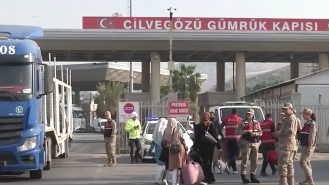 Ülkelerine dönen Suriyelilerin sayısı 450 bin 169 oldu