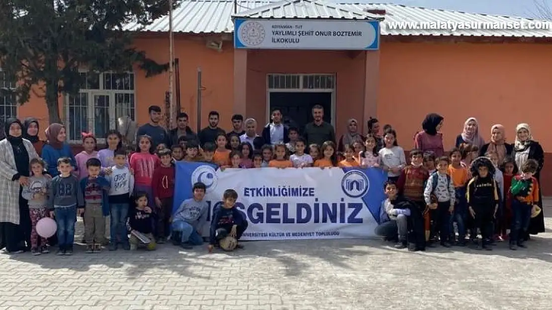 Üniversite öğrencileri köy okulunda kütüphane açtı