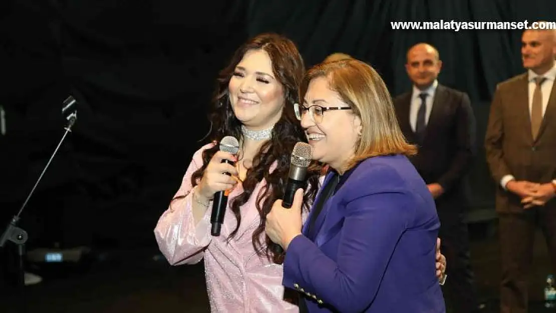 Ünlü ismi görünce defalarca kez ''Maşallah'' dedi