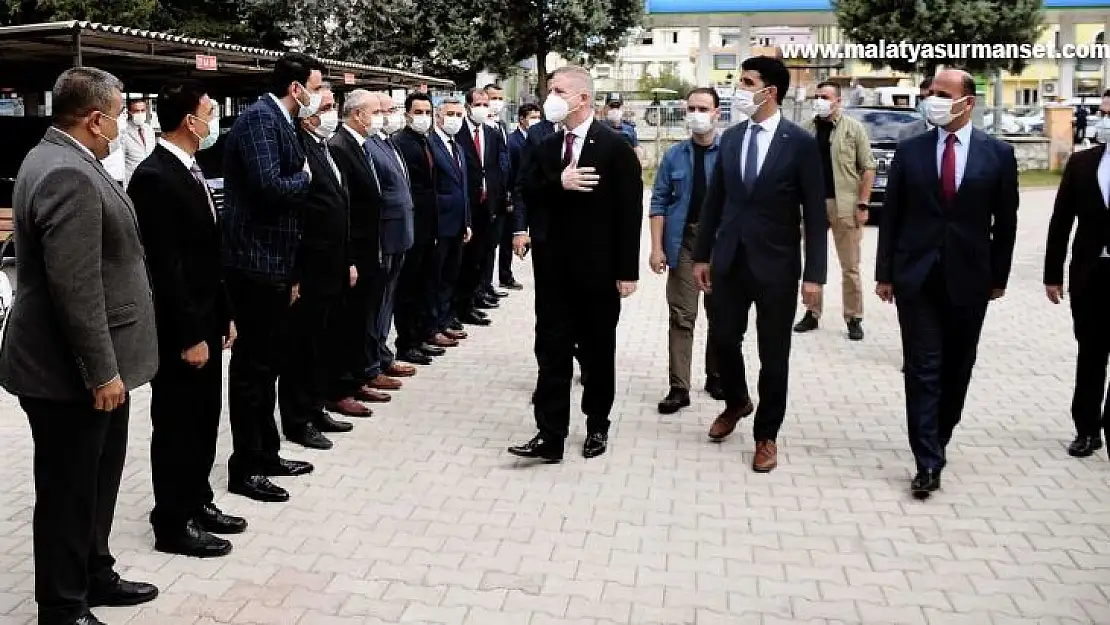Vali Gül'den Araban'a ziyaret