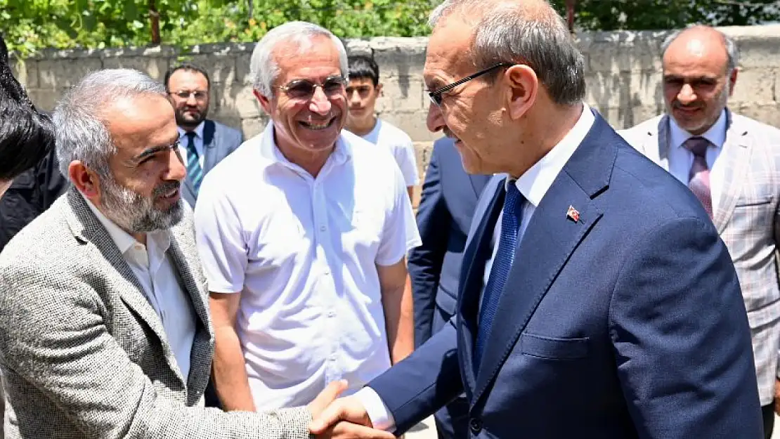 Vali Seddar Yavuz Yeşiltepe Eski Camii'nin Açılışına Katıldı