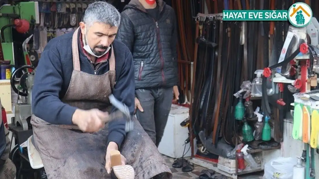 Virüsü yenen ayakkabı tamircisinden vatandaşa uyarı