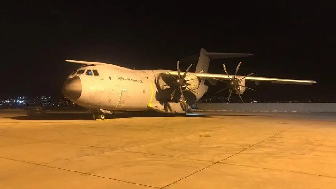 Yaralılar için Somali'ye giden uçak Ankara'dan havalandı