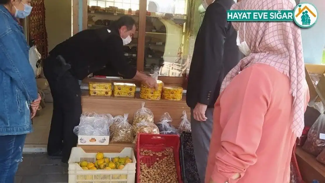 Yazıhan üretici pazarına ilgi