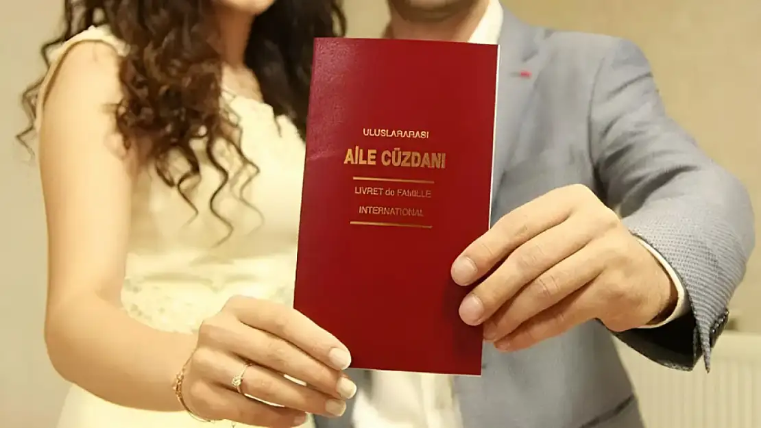 Yeni Evlenenlere 20 Bin TL'lik Çeyiz Desteği!