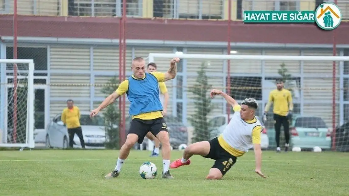 Yeni Malatyaspor'da gözler Fenerbahçe maçına çevrildi