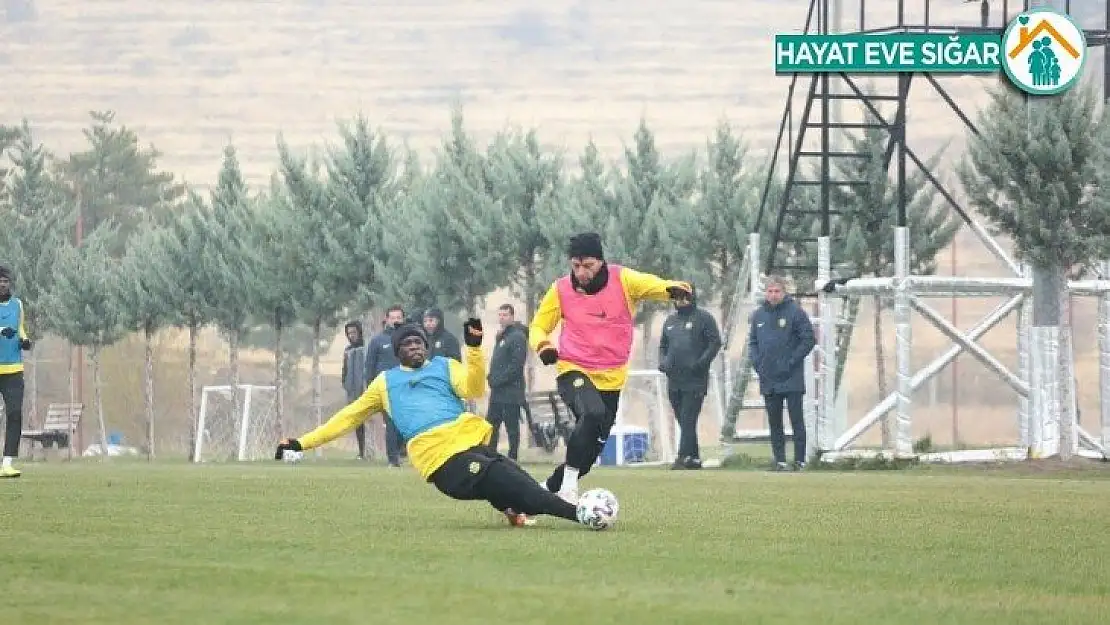 Yeni Malatyaspor'da hedef Başakşehir'i puansız göndermek