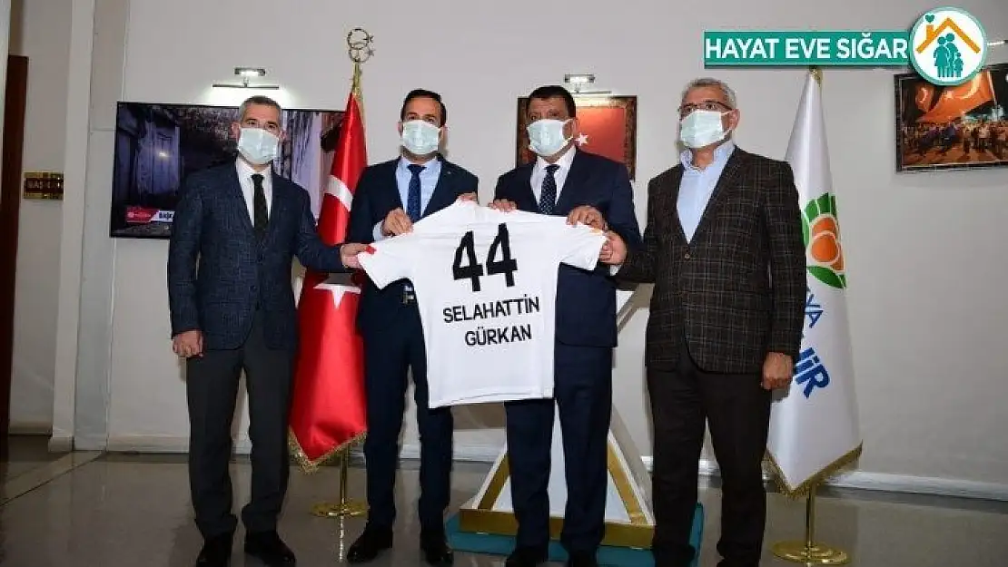 Yeni Malatyaspor'dan  Başkan Gürkan'a ziyaret