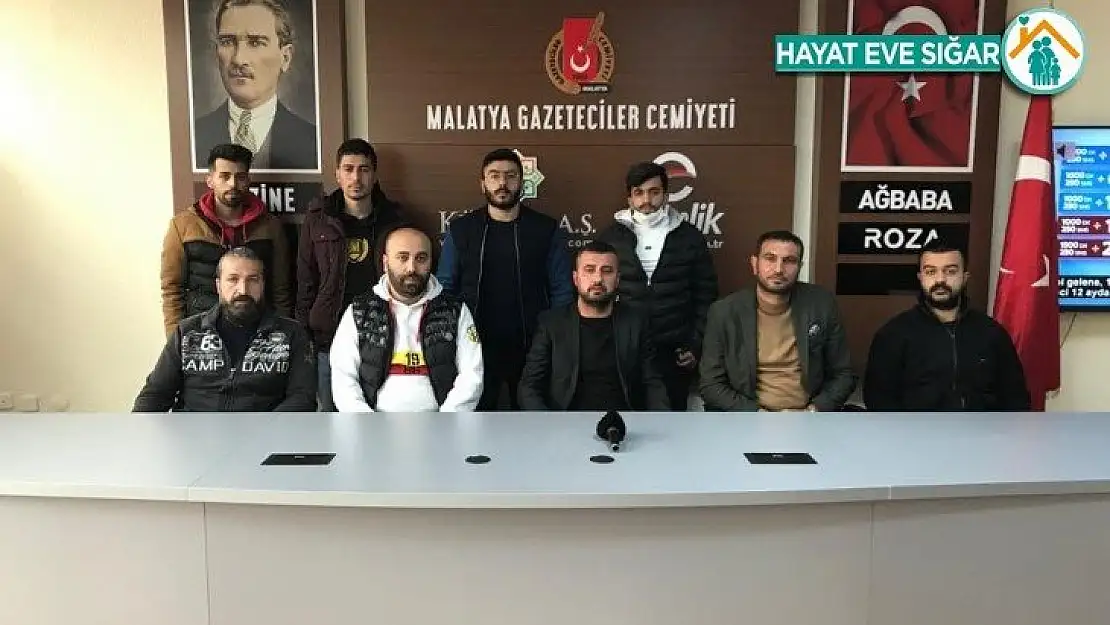 Yeni Malatyaspor taraftarlarından takıma tepki