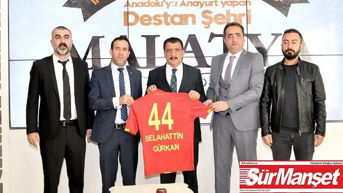 Yeni Malatyaspor yönetimi Başkan Gürkan'ı ziyaret etti