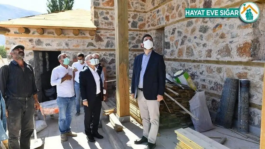 Yeşilyurt Belediyesi, Aşağıköy'deki 350 yıllık tarihi camiyi restore etti