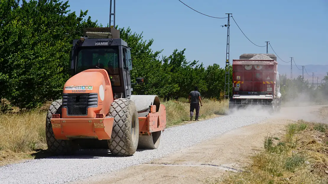 Yeşilyurt Belediyesi, Kırsalda Ulaşımı Kolaylaştırıyor
