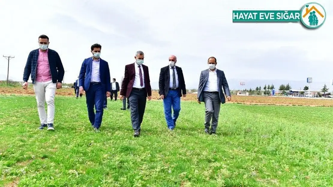 Yeşilyurt Belediyesi, tarımsal üretime hız verdi