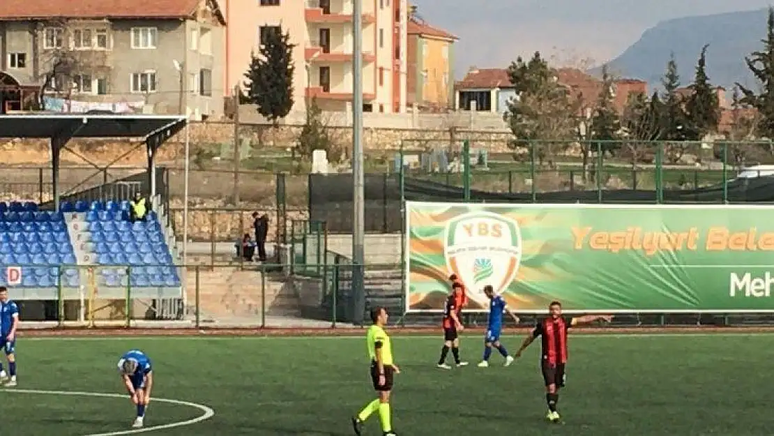 Yeşilyurt Belediyespor sahasında Yozgat 1959'u 1-0 yendi