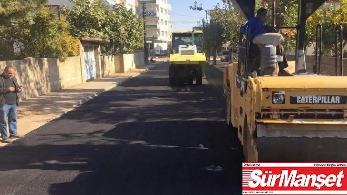 Yeşilyurt Mahallesi'nde asfalt çalışması