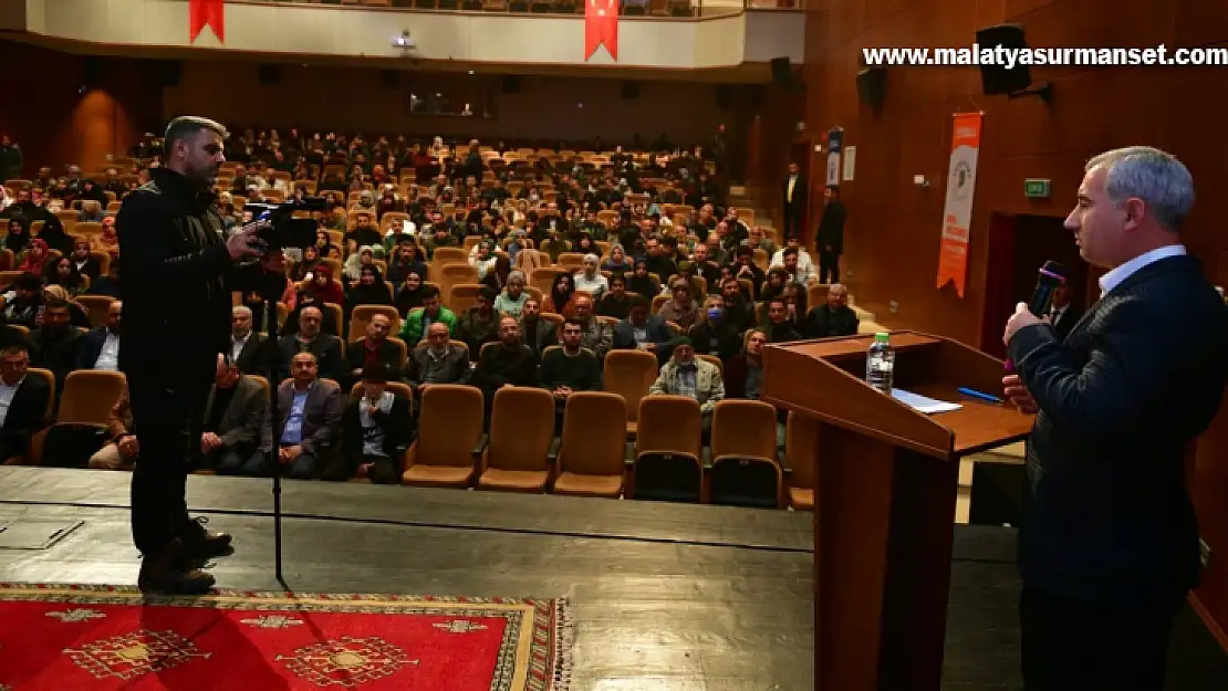 Yeşilyurt'ta 'namazla diriliş' konferansına ilgi