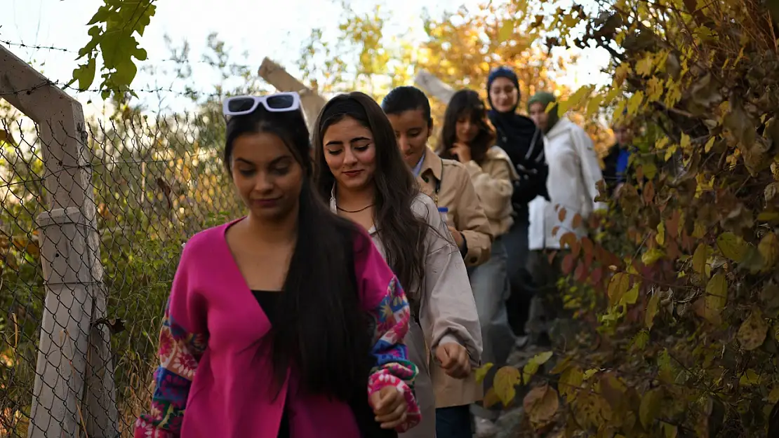 Yeşilyurt'un Tabiat Güzellikleri Gençleri Mest Etti